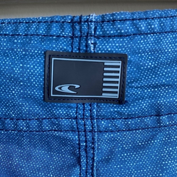 O'Neill Men's Blue Red White Board Shorts Size 32 - Picture 6 of 13